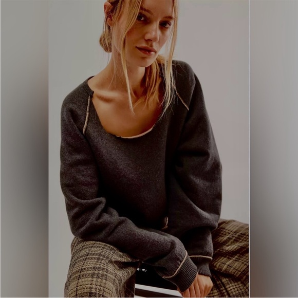 Free People we the free midnight pullover brown NEW - Picture 2 of 12